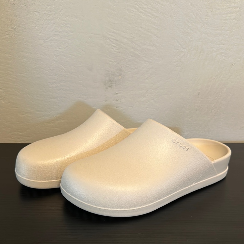 Crocs Cream Clogs